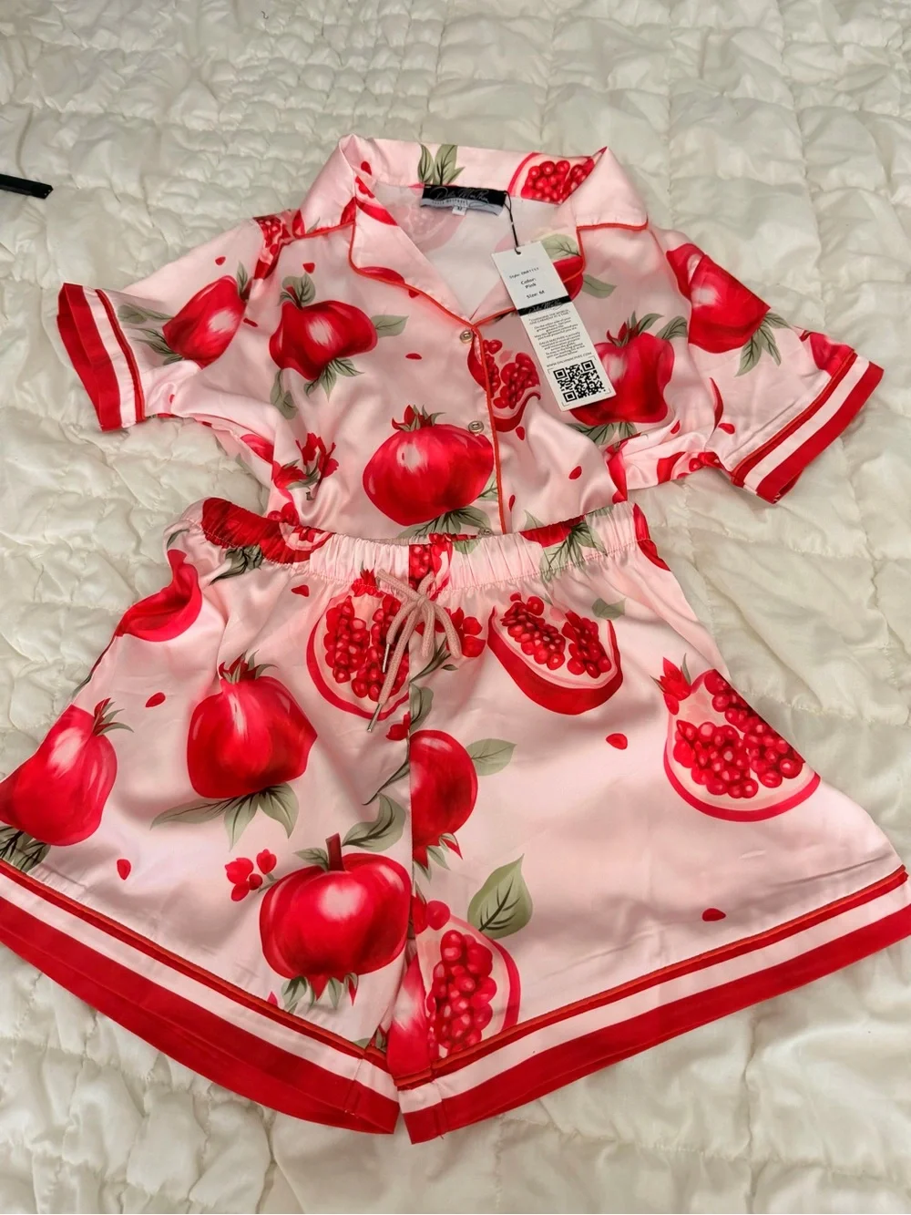 Women's Pink Pomegranate Print Pajama Set